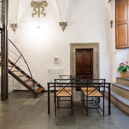 Pepi Loft In A Historical Building Apartment Florenţa Exterior foto