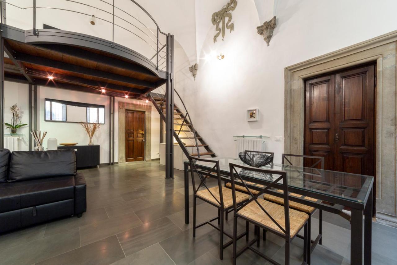 Pepi Loft In A Historical Building Apartment Florenţa Exterior foto